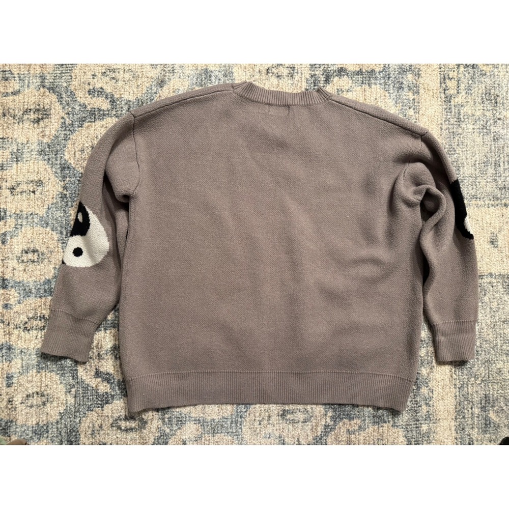Dressed in Lala Karma Queen Oversized Yin and Yang Knit S/M Excellent Condition - Picture 4 of 5